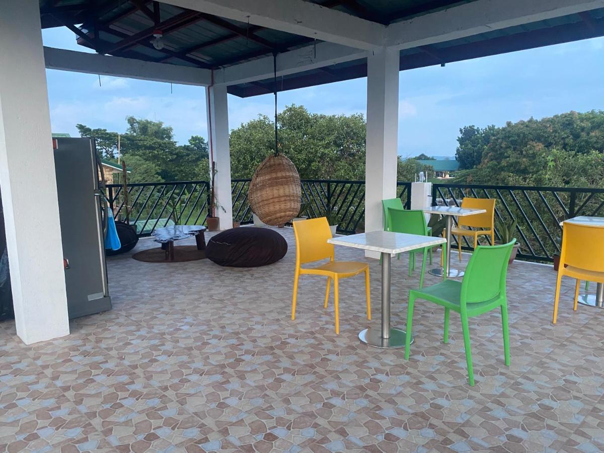 Alona'S Traditional Filipino Home Near 100 Islands Wharf Alaminos Exterior photo